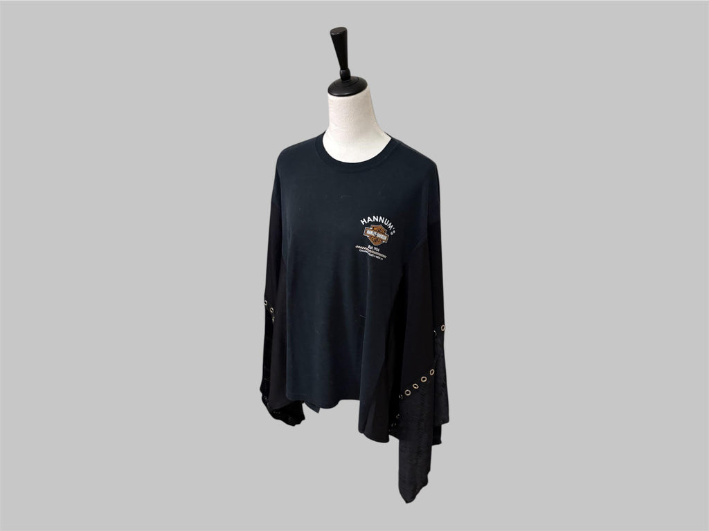 Upcycled Harley Davidson Top Women І  Reworked Graphic Tee with Grommet Sleeves І One of a kind Asymmetrical Boho Grunge Shirt