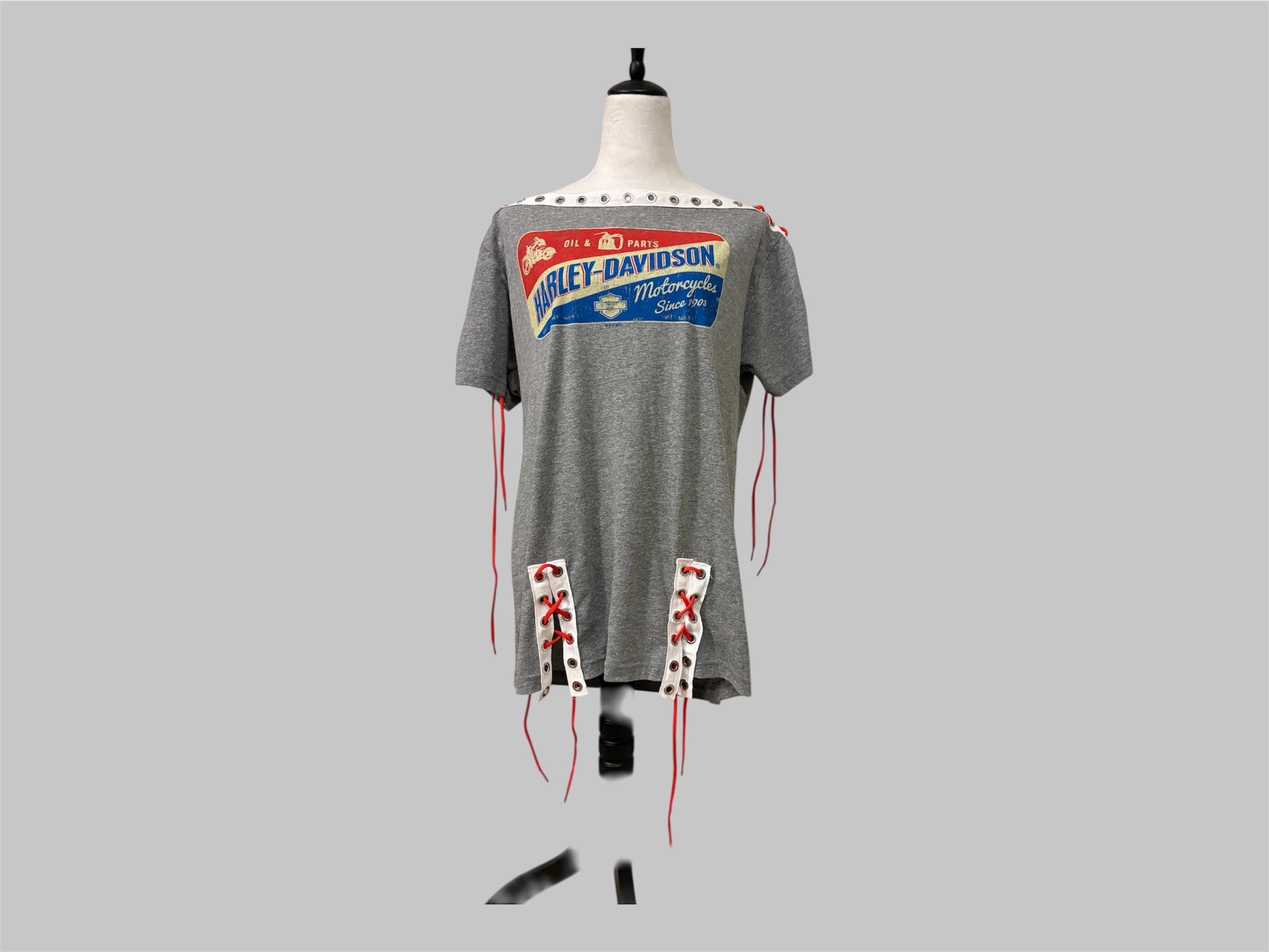 Upcycled Harley Davidson Top Women І  Reworked Graphic Tee with Grommet Sleeves І One of a kind Asymmetrical Boho Grunge Shirt