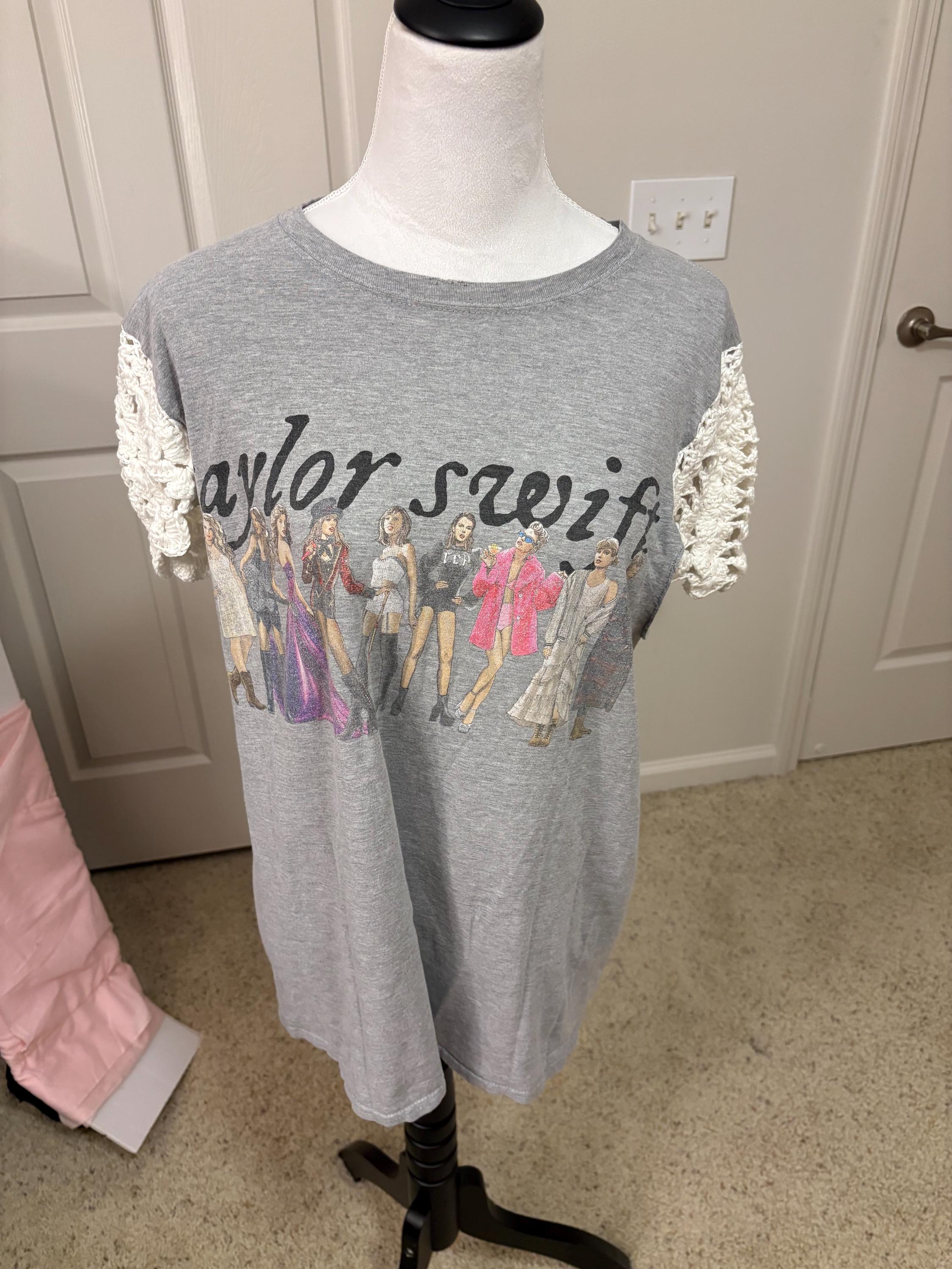 Reworked Graphic Tee with Hand-Crocheted Sleeves (Size: L)